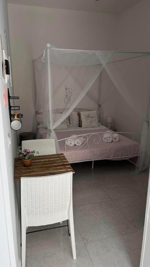Faro'S Room Bari Exteriér fotografie